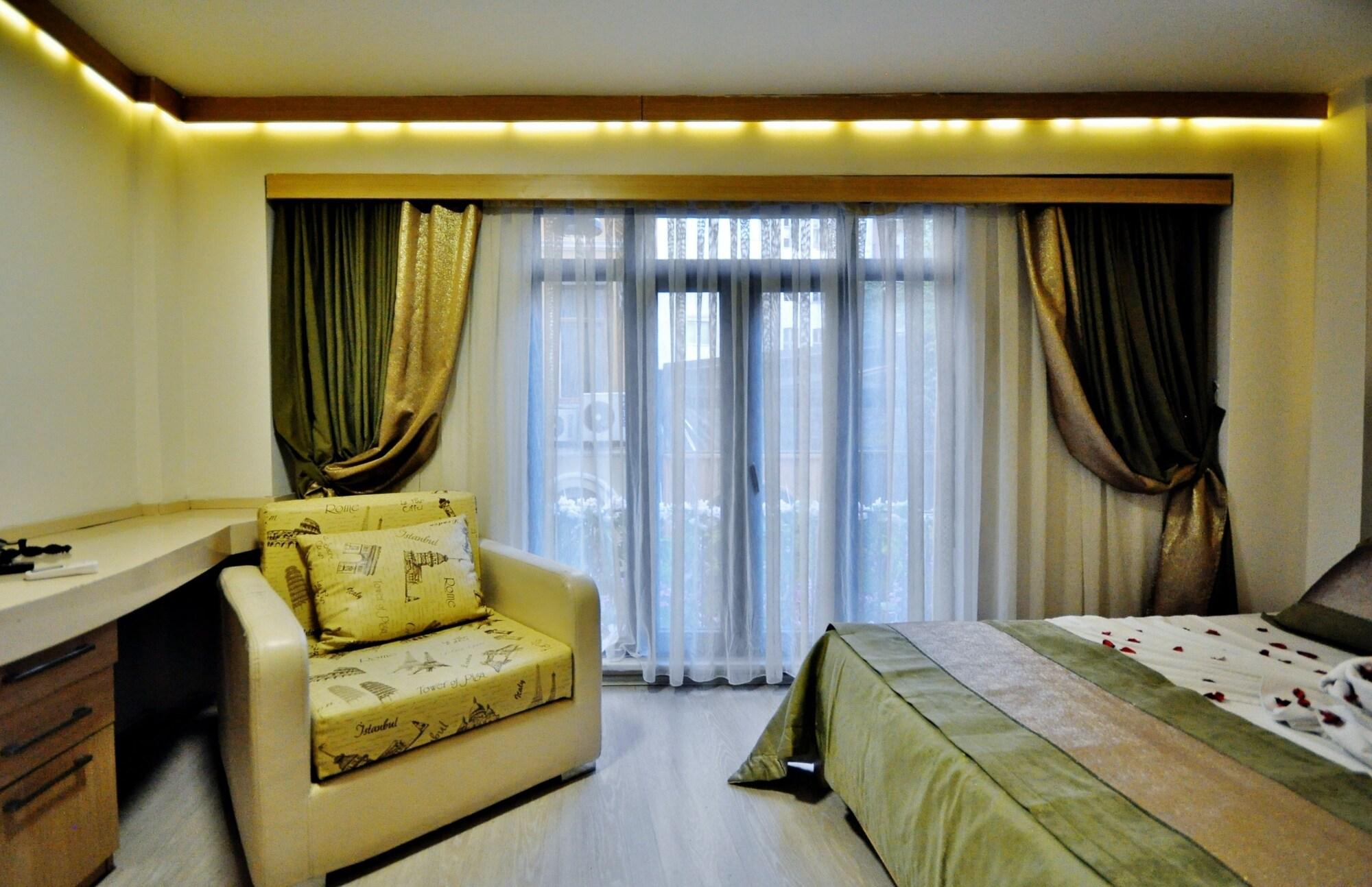 The Beyoglu House Hotel Istanbul Bagian luar foto