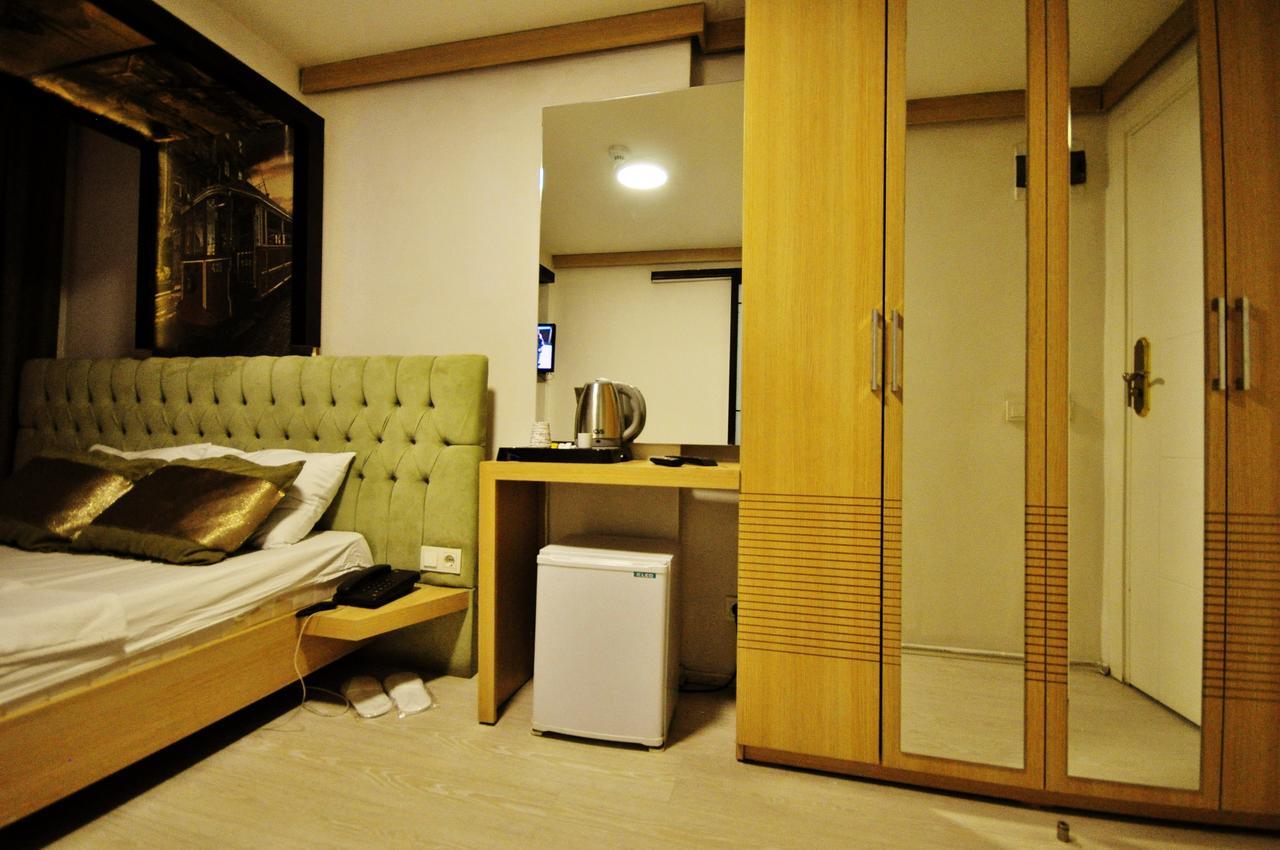 The Beyoglu House Hotel Istanbul Bagian luar foto