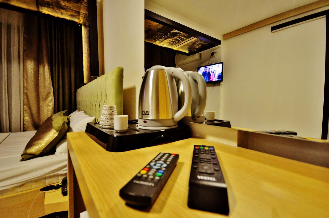 The Beyoglu House Hotel Istanbul Bagian luar foto